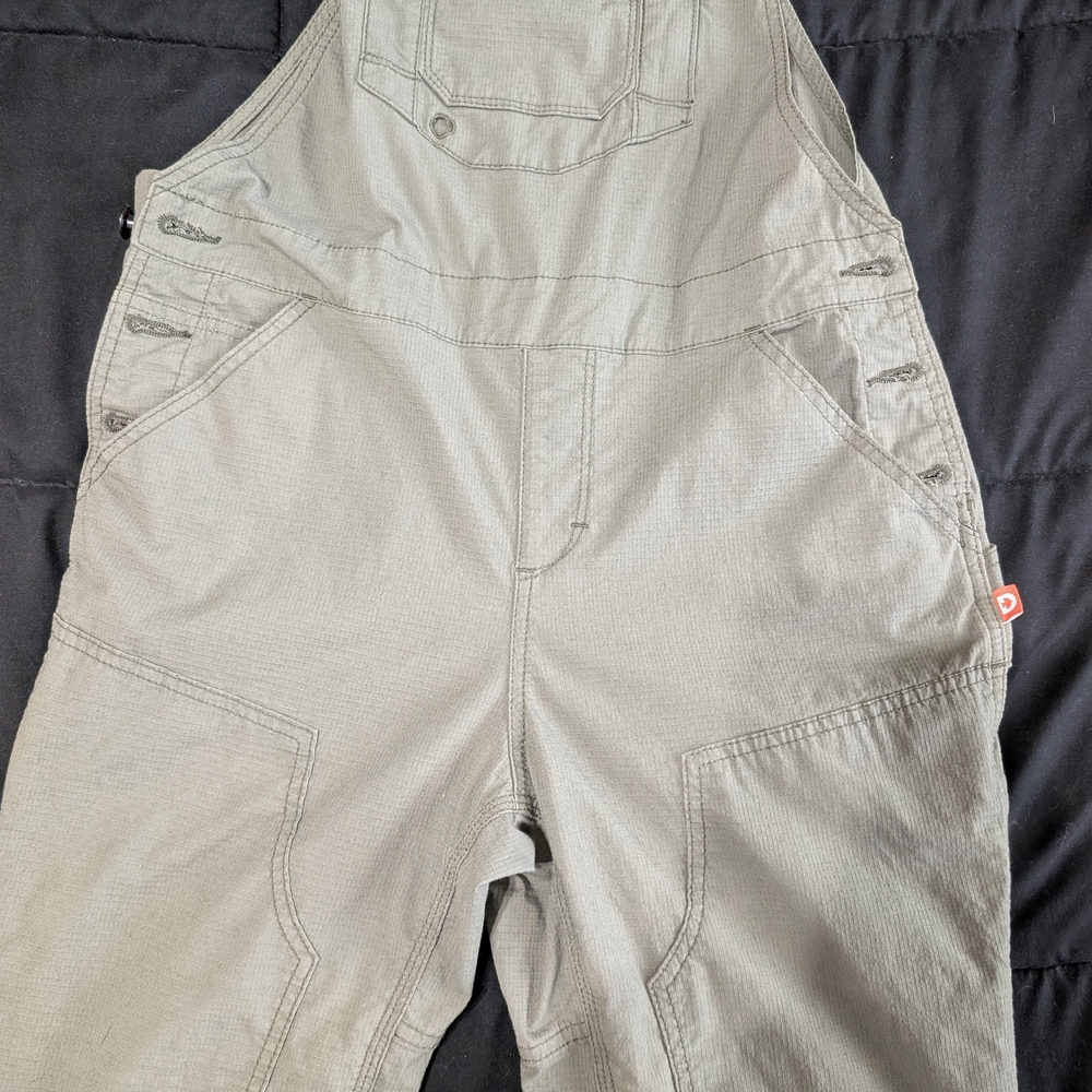 Dovetail Women's Green Jumpsuit - Picture 6 of 7